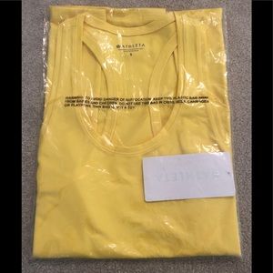 Athleta small Shanti Tank in Powervita